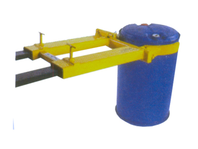 forklift-manual-drum-attachment